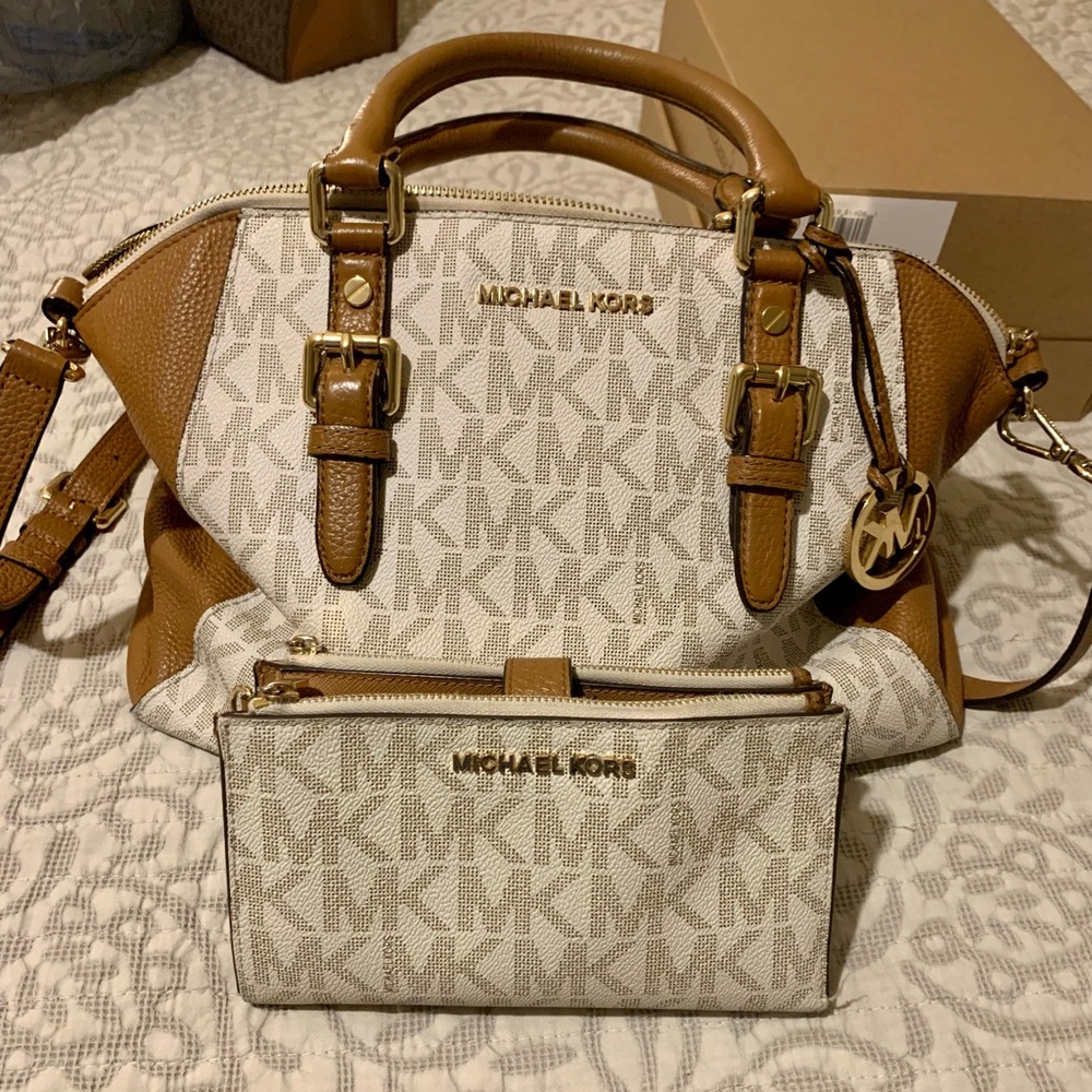 Michael Kors Set